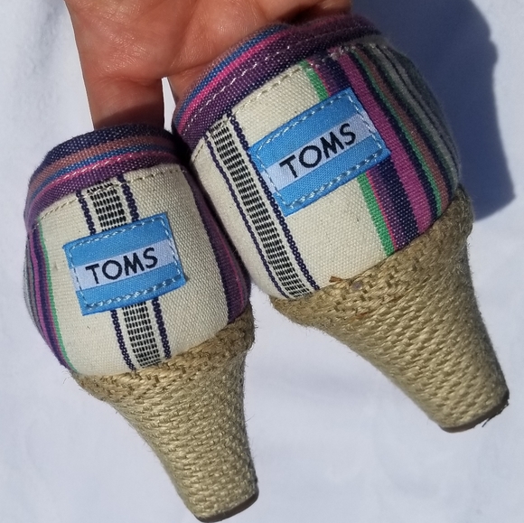 Toms Striped Espadrille Wedges - Picture 5 of 7